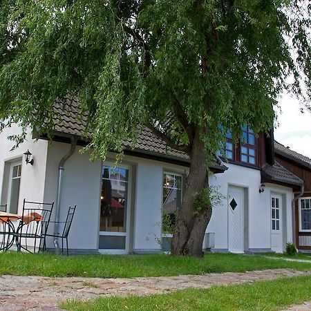Haus Friedrich-Goehren Apartment Exterior photo