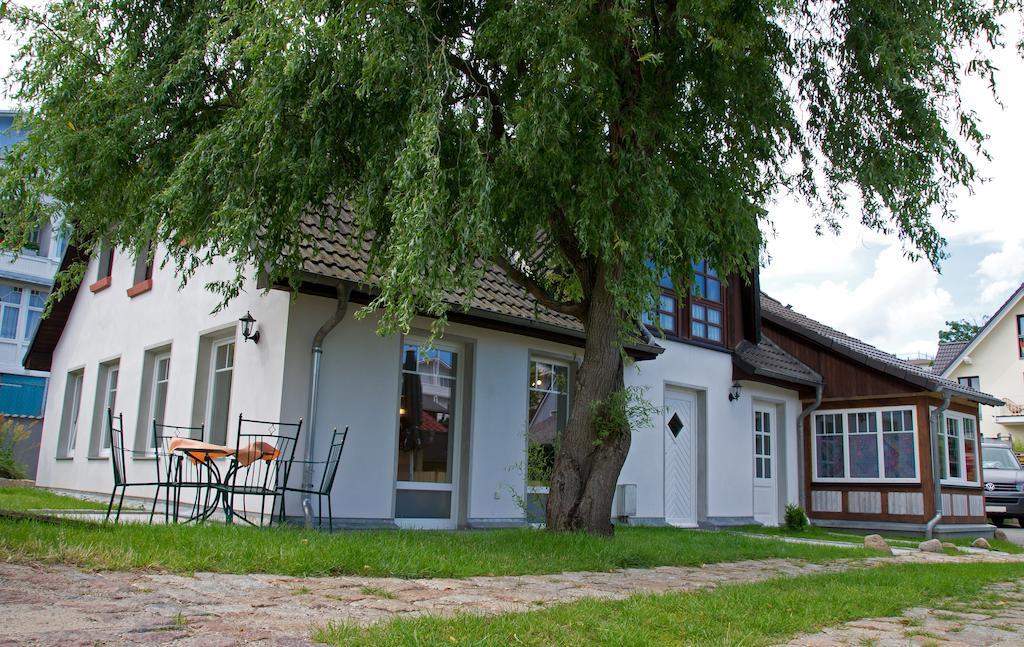 Haus Friedrich-Goehren Apartment Exterior photo